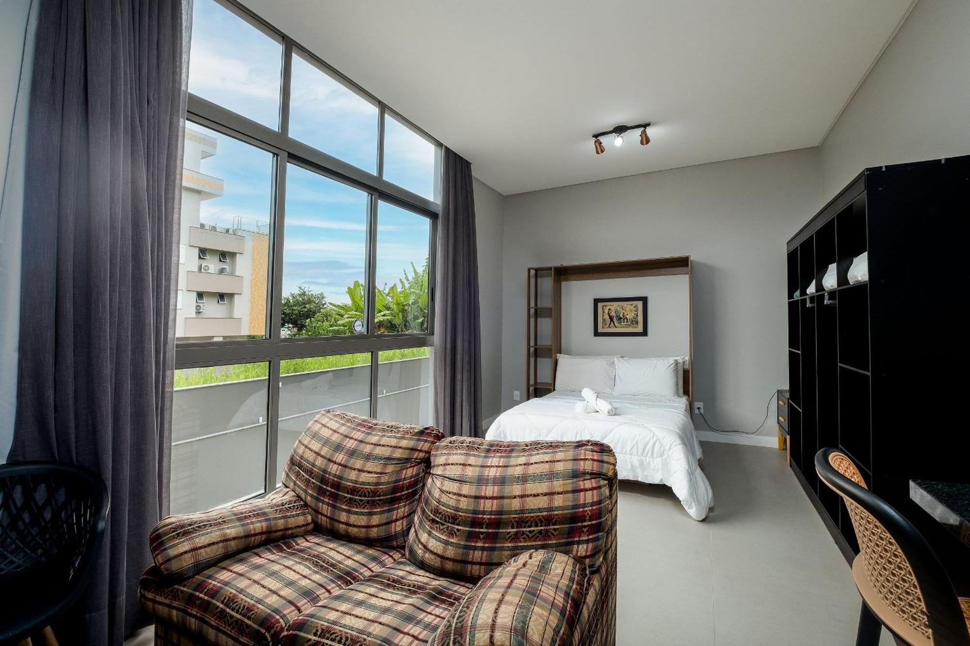 Top Studios Canasvieiras Tps Florianópolis Exteriör bild